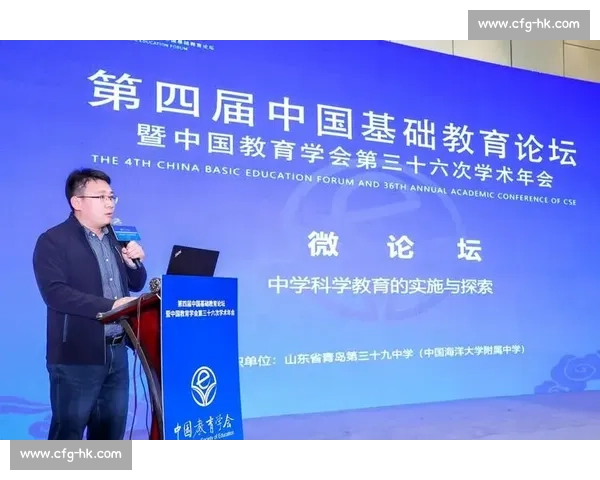 《探讨英雄联盟中消极比赛行为的成因与应对策略》